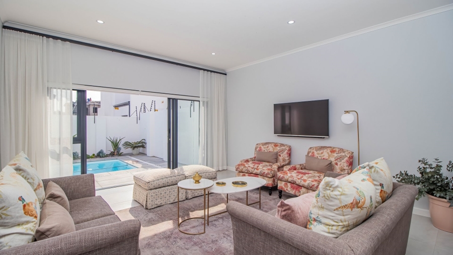 4 Bedroom Property for Sale in Sandown Western Cape